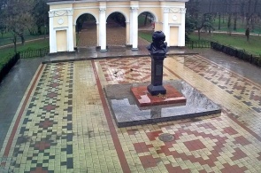 塔拉斯舍甫琴科纪念碑。辛菲罗波尔摄像头在线