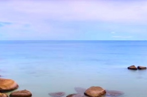 水晶湾海滩度假村的海滩。 苏梅岛网络摄像头