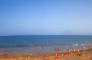 El Medano的中央海滩。 特内里费网上直播