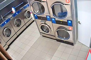 Morozova, 20 上的自助洗衣服务。 Taganrog 网络摄像头