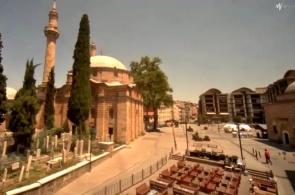 埃米尔苏丹清真寺。网络摄像头布尔萨