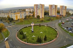 十月大道和科萨列夫街 70 年的十字路口。 网络摄像头 萨兰斯克