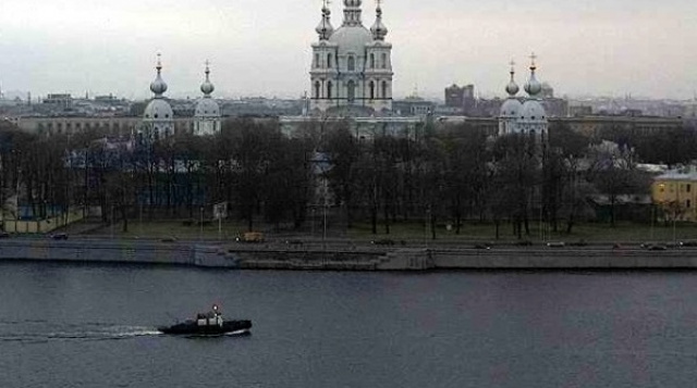 斯莫尔尼大教堂。圣彼得堡在线摄像头