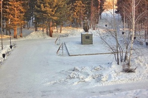 胜利公园。 士兵纪念碑。 乌斯季伊利姆斯克 网络图像