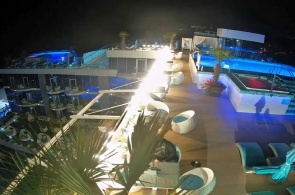 尼莫酒店的露台. Nemo Hotel Resort&SPA Odessa网络摄像头在线