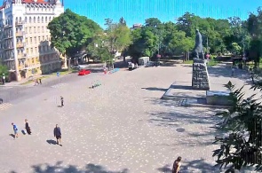 T.G.舍甫琴科纪念碑。 敖德萨网络摄像头在线