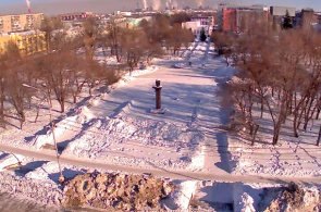 共青团广场在Nizhny Tagil在线摄像头的视图