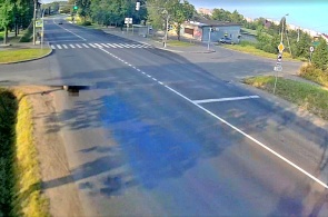 列宁和格拉日丹斯卡娅的十字路口（角度 2）。 网络摄像头 Krasnoye Selo