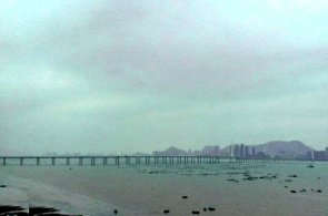 大桥在深圳湾。 摄像头香港在线