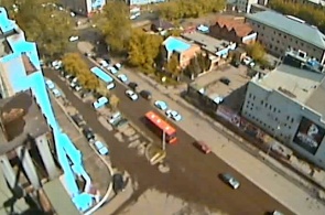 十字路口Zheleznodorozhnikov  - 北部。克拉斯诺亚尔斯克摄像头在线
