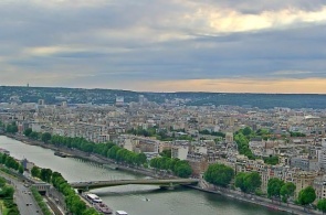 塞纳河。巴黎摄像头在线