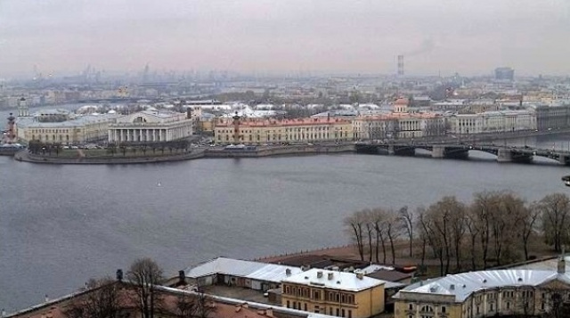 瓦西里耶夫斯基岛。圣彼得堡在线摄像头