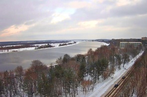 伏尔加河的景色。 网络摄像头 杜布纳