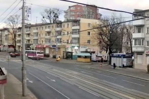 Sovetskiy Prospekt和Mussorgsky街道的十字路口。网络摄像头加里宁格勒在线