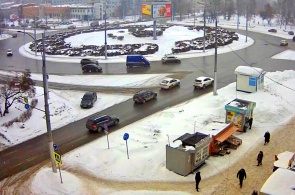 列宁大街的十字路口-建设者大道。 网络摄像头 克麦罗沃