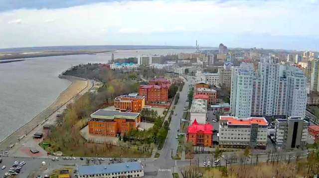 哈巴罗夫斯克堤岸在线从鸟瞰图