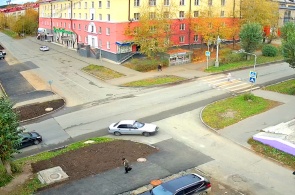 特鲁布尼科夫-赫尔岑交叉路口。 第一乌拉尔斯克的网络摄像头