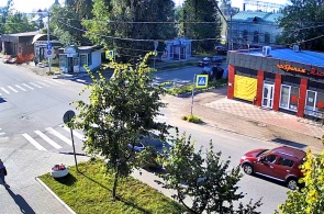 铁路和 Vokzalnaya 的十字路口。 网络摄像头 Mga