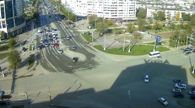 Alyi Moldagulova和Abulkhair Khan大街的十字路口