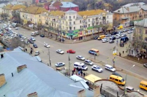 Boevaya和Akhsharumov街道的十字路口。阿斯特拉罕摄像头在线
